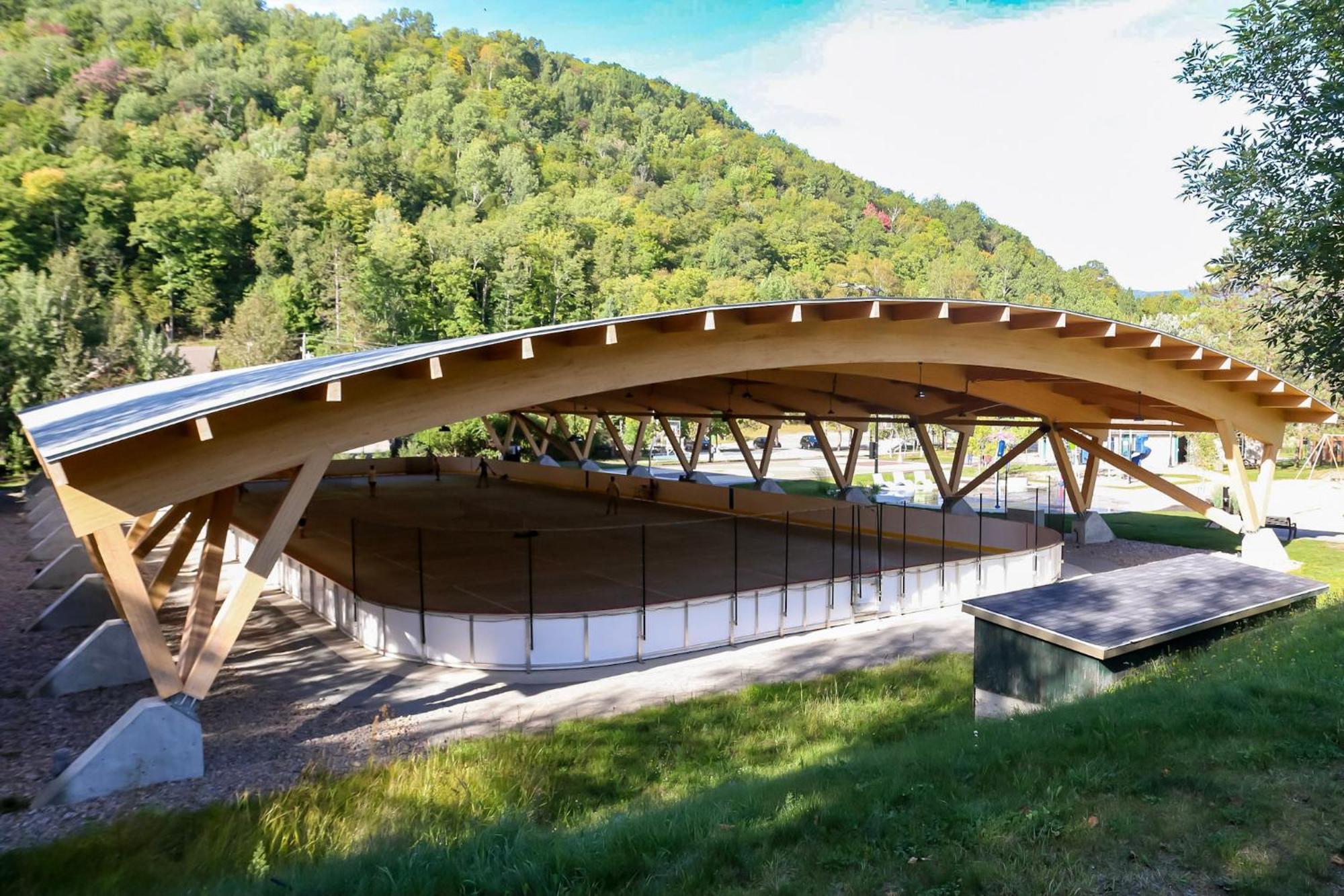 Condo Moderne, Escapade Vacance, Vue Sur Montagnes Экстерьер фото
