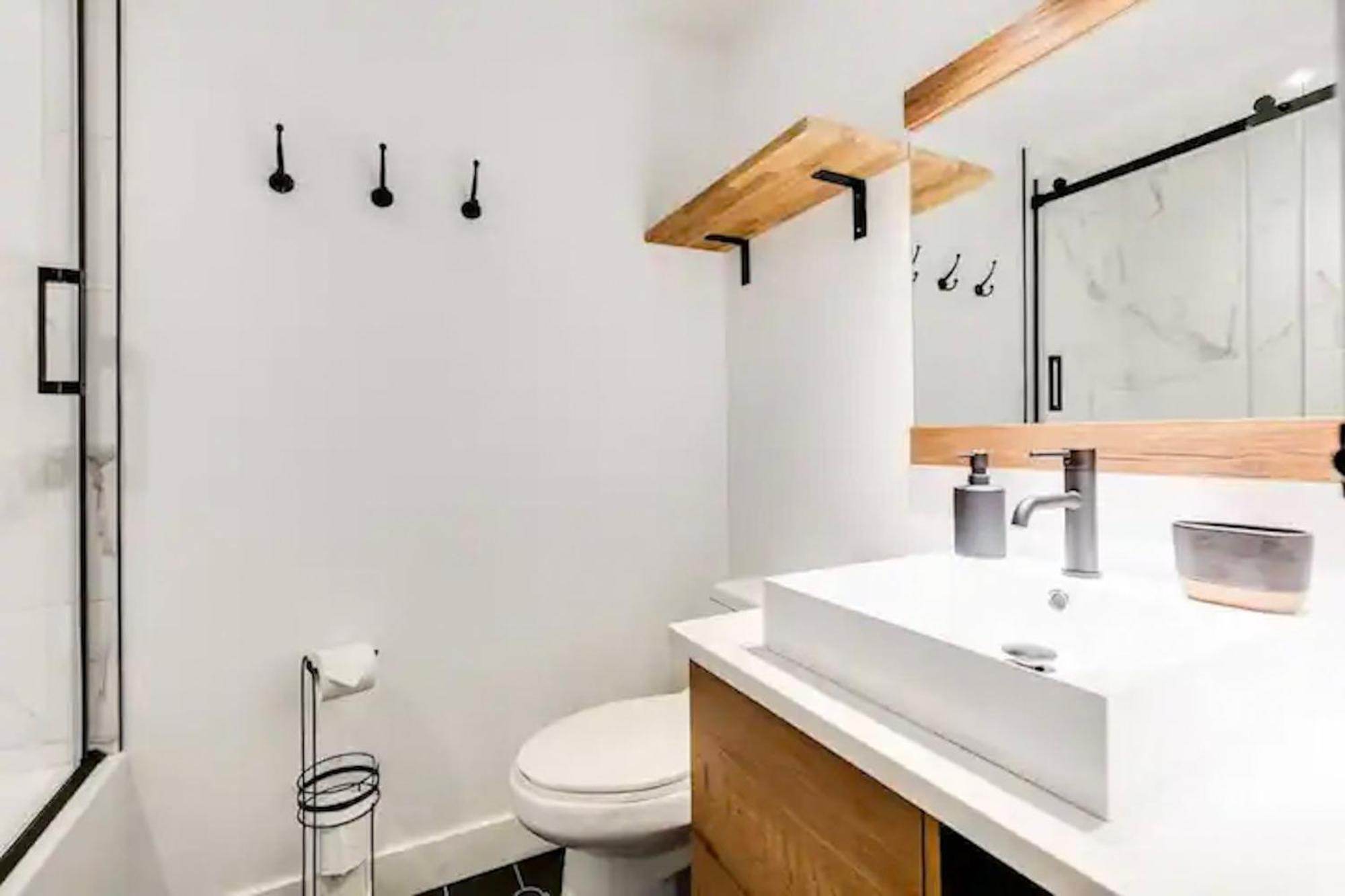 Condo Moderne, Escapade Vacance, Vue Sur Montagnes Экстерьер фото